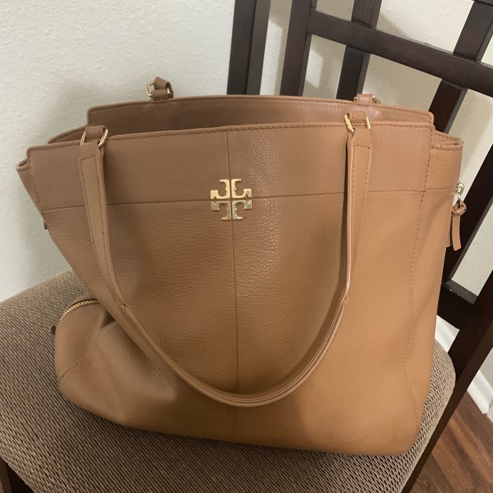 Brown Tory Burch tote